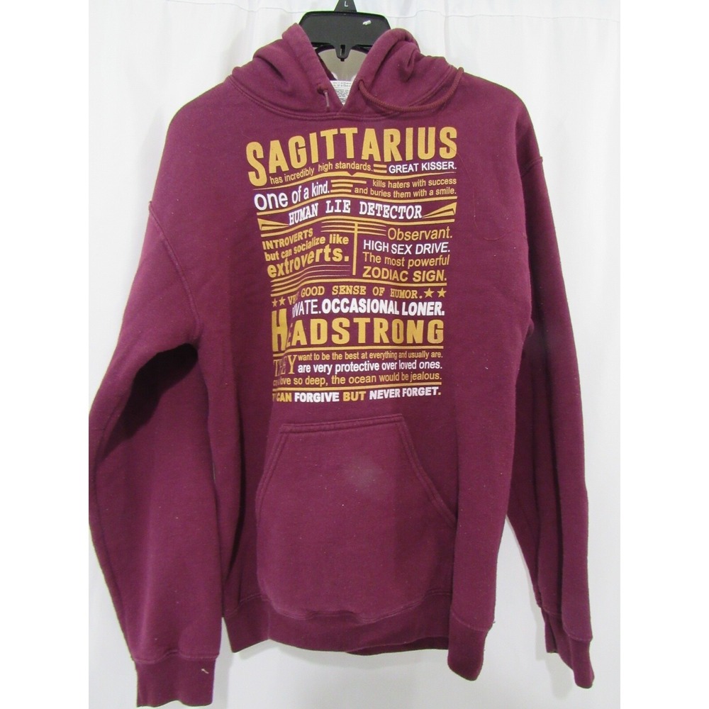 Gilden Sagittarius Sz S Burgundy Graphic Hoodie